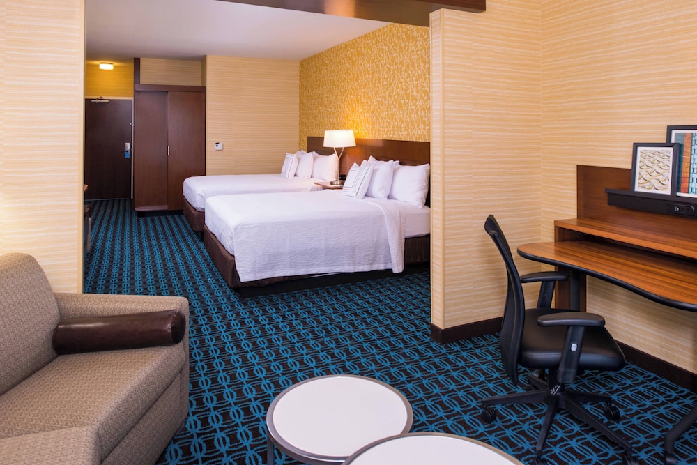 Suite, Multiple Beds
