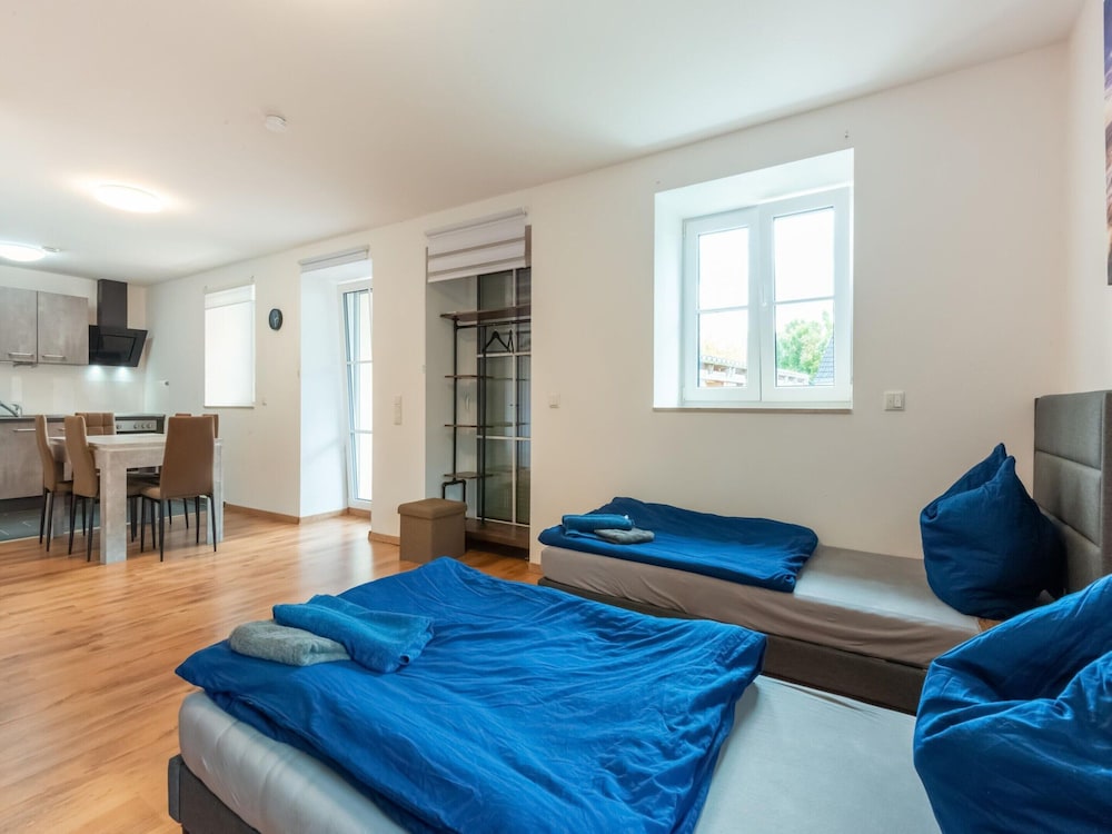 Apartment photo 1