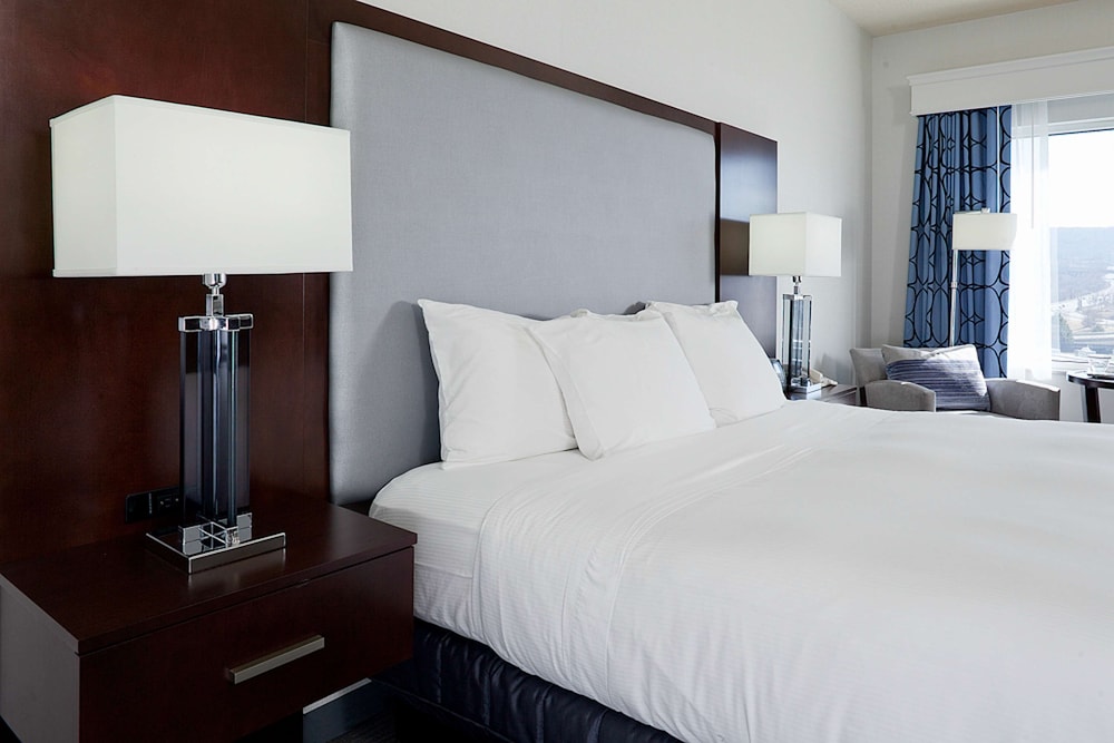 Suite, Accessible - Photo 4