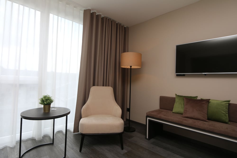 Double or Twin Room photo 3