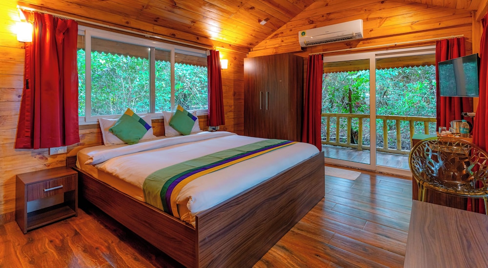 Standard Double Room, Balcony
