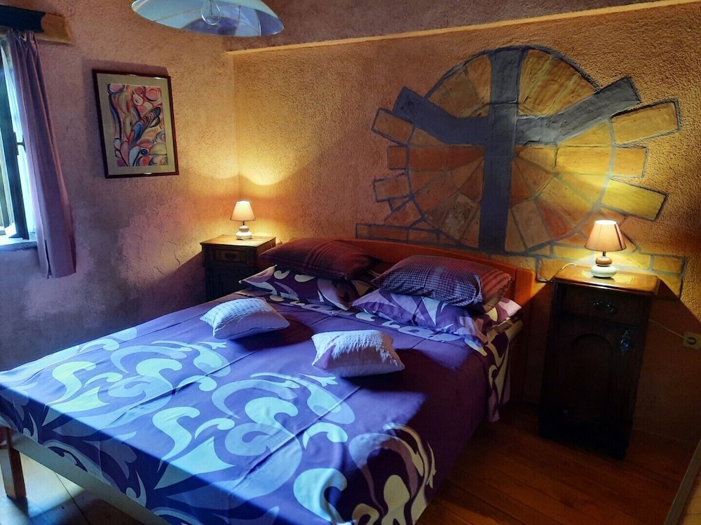 Classic Double or Twin Room photo 3