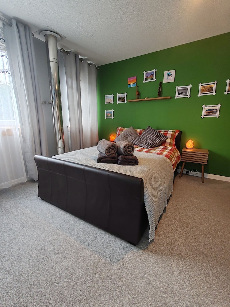 House, 1 Bedroom, Terrace, Garden View