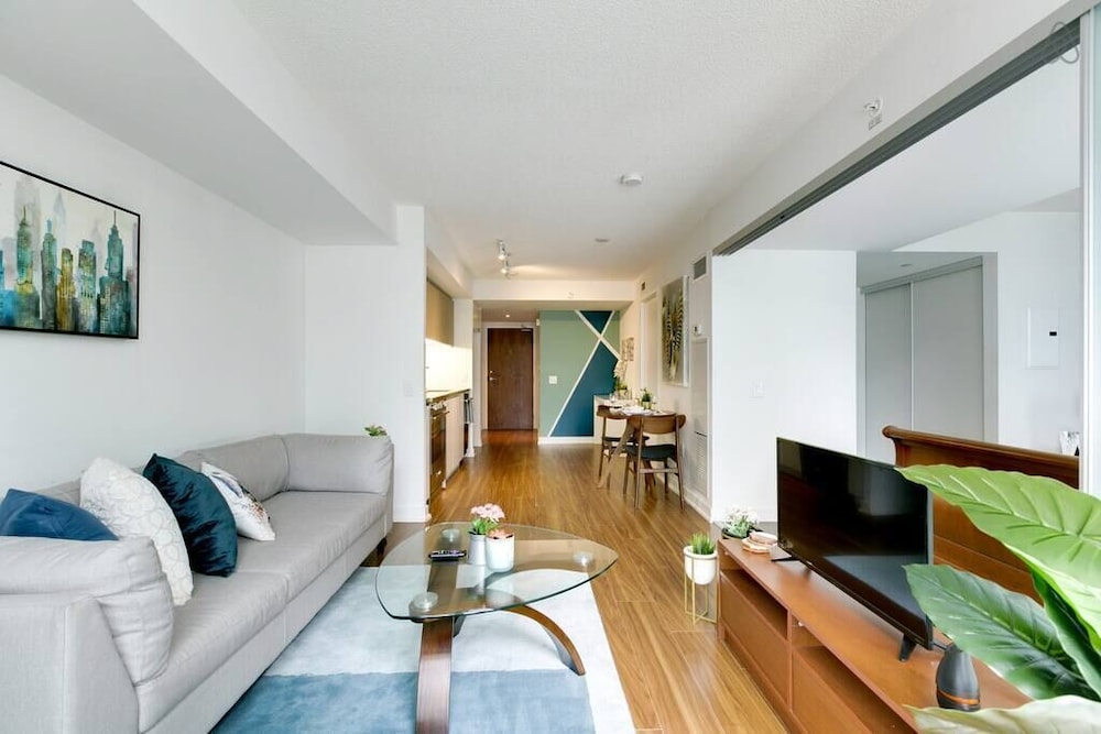 City Condo, 1 Bedroom, Lakeside