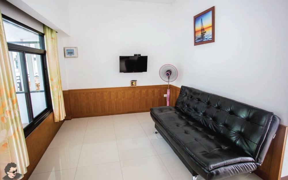 Standard Room photo 2