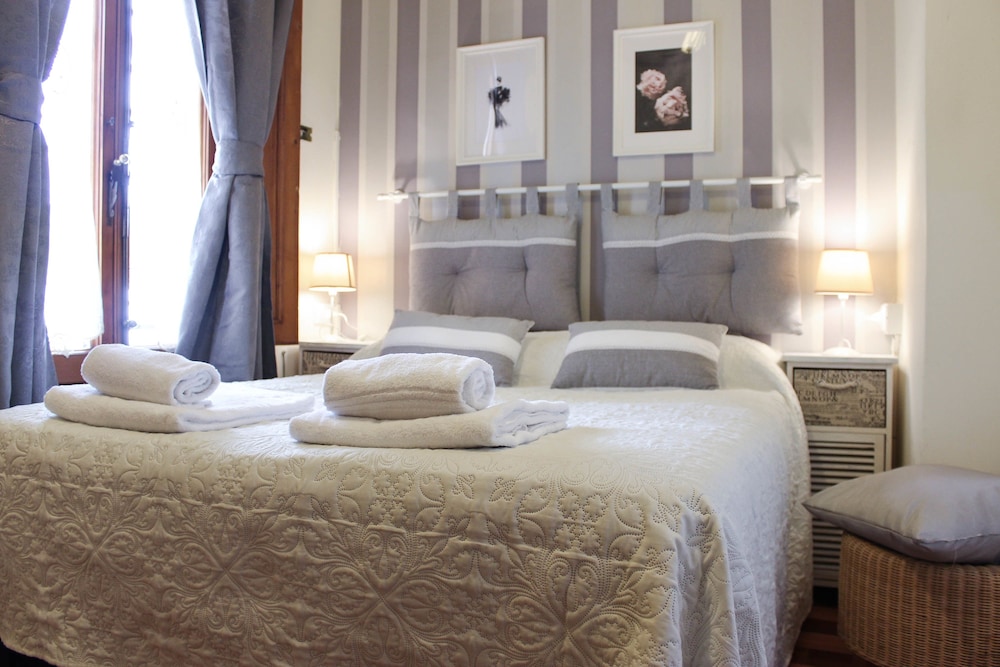 Double Room, Shared Bathroom
