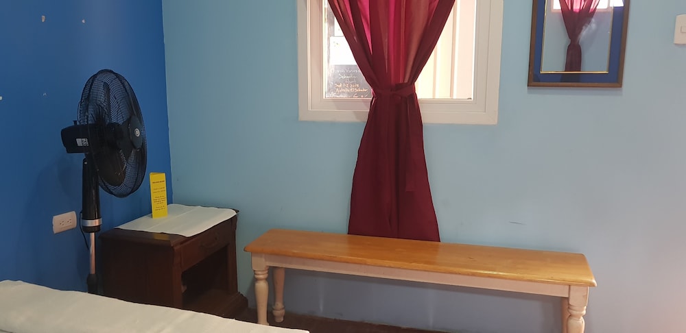 Quadruple Room, 2 Double Beds, Non Smoking photo 2