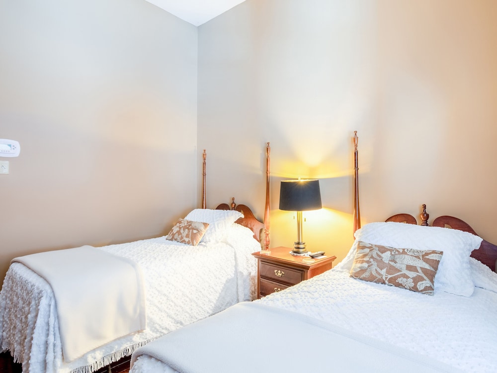 Room, 2 Twin Beds