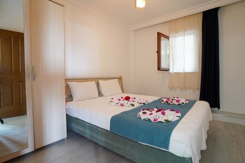 Standard Twin Room photo 3