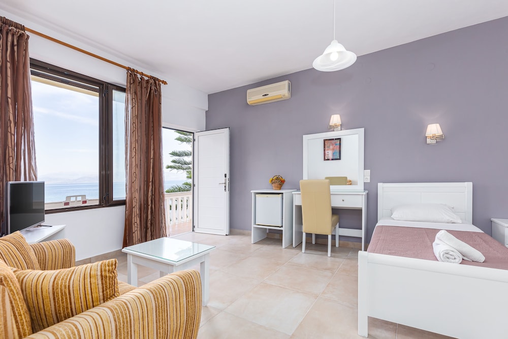 Family Bungalow Sea View