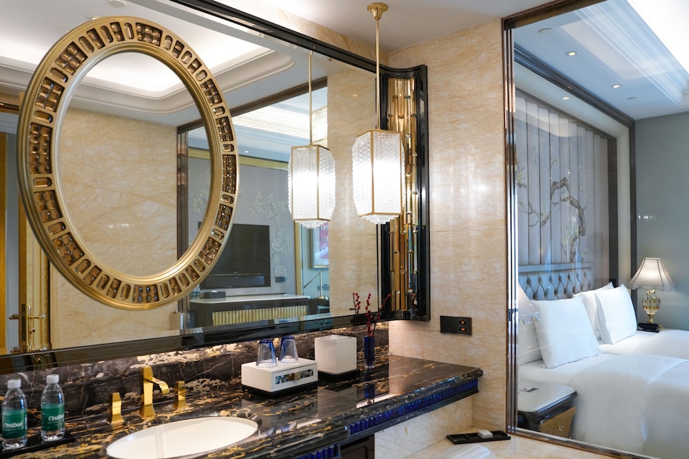 Grand Deluxe Twin Room photo 2