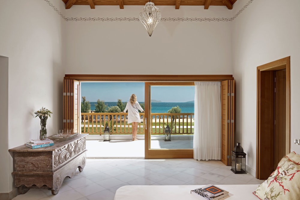 Suite, Sea View - Photo 2