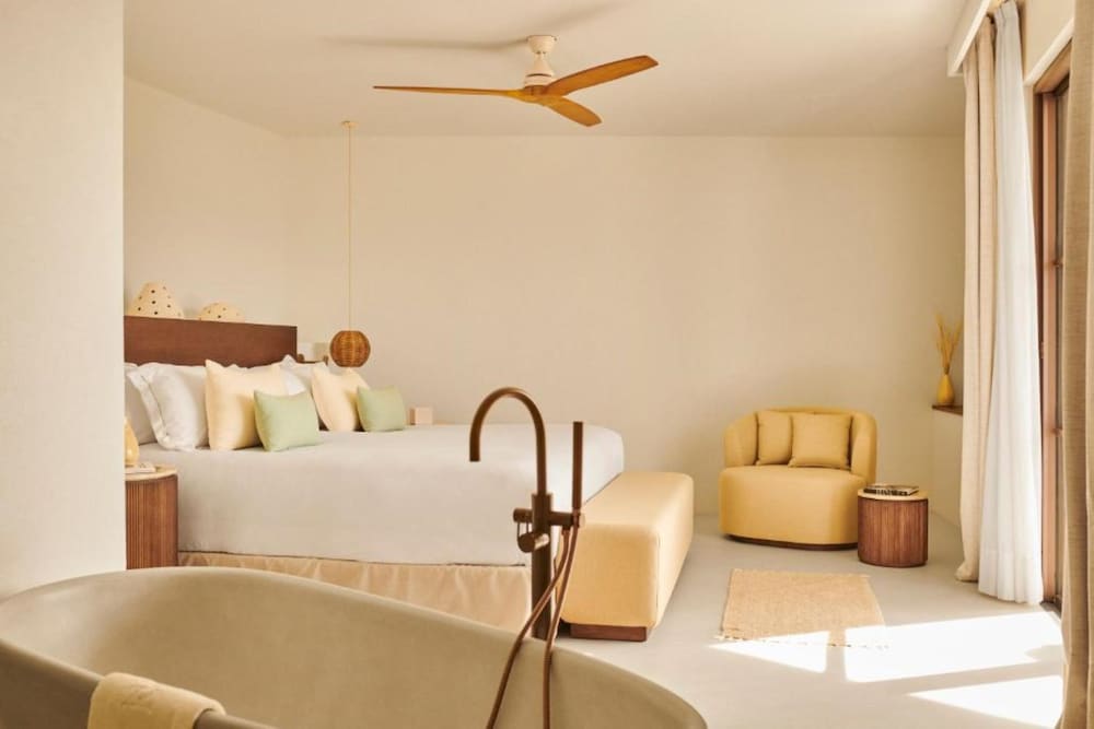 Signature Suite photo 2