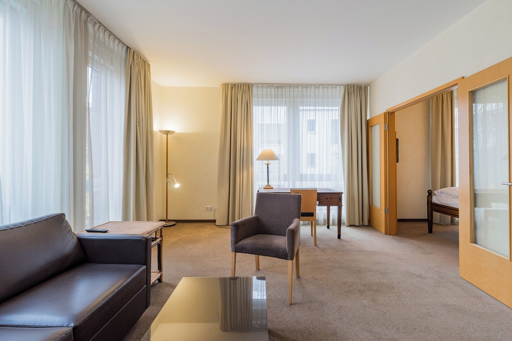 Deluxe Suite photo 2