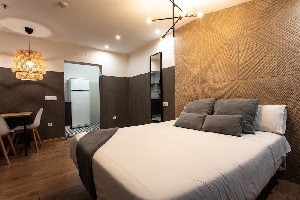 Apartment - Photo 8