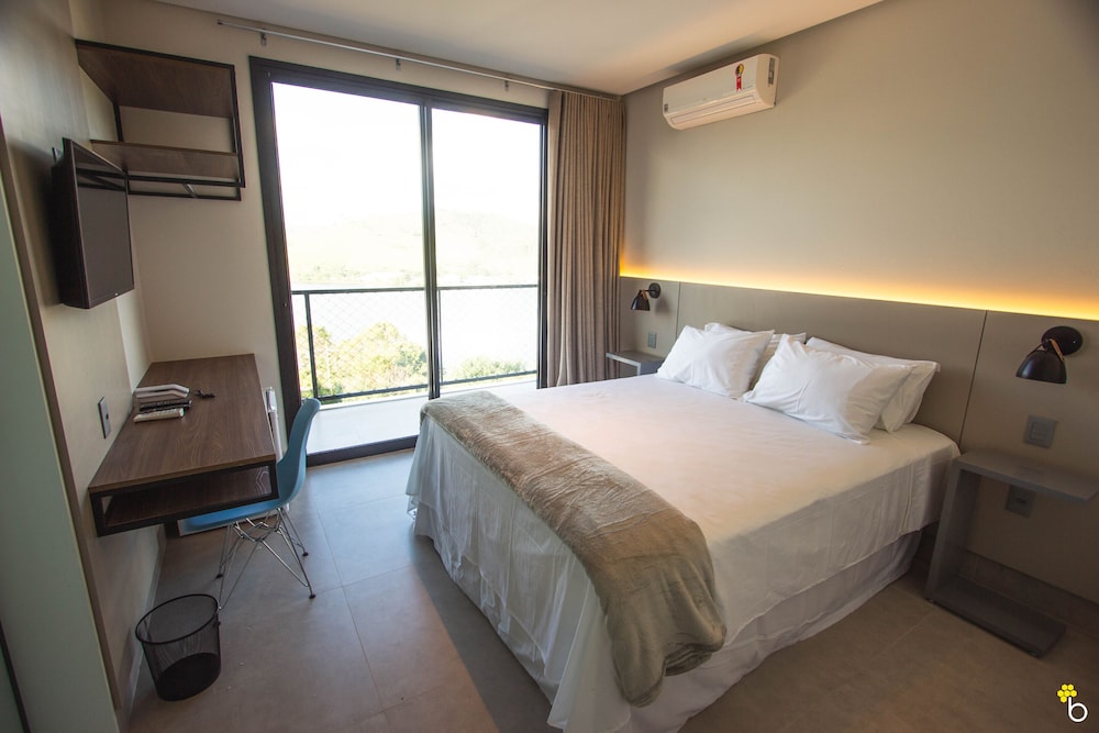 Premium Double Room, Lake View photo 1