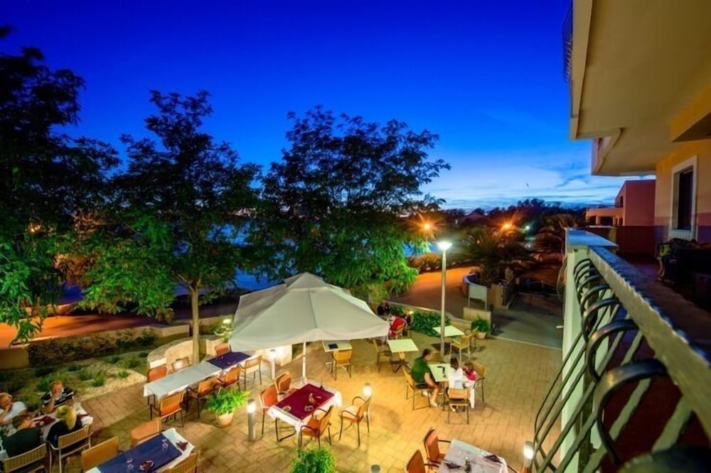 Comfort Suite, 2 Bedrooms, Balcony, Sea View photo 3