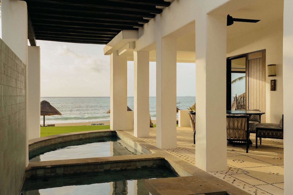 Suite, 2 Bedrooms, Oceanfront (Plunge Pool) - Photo 8