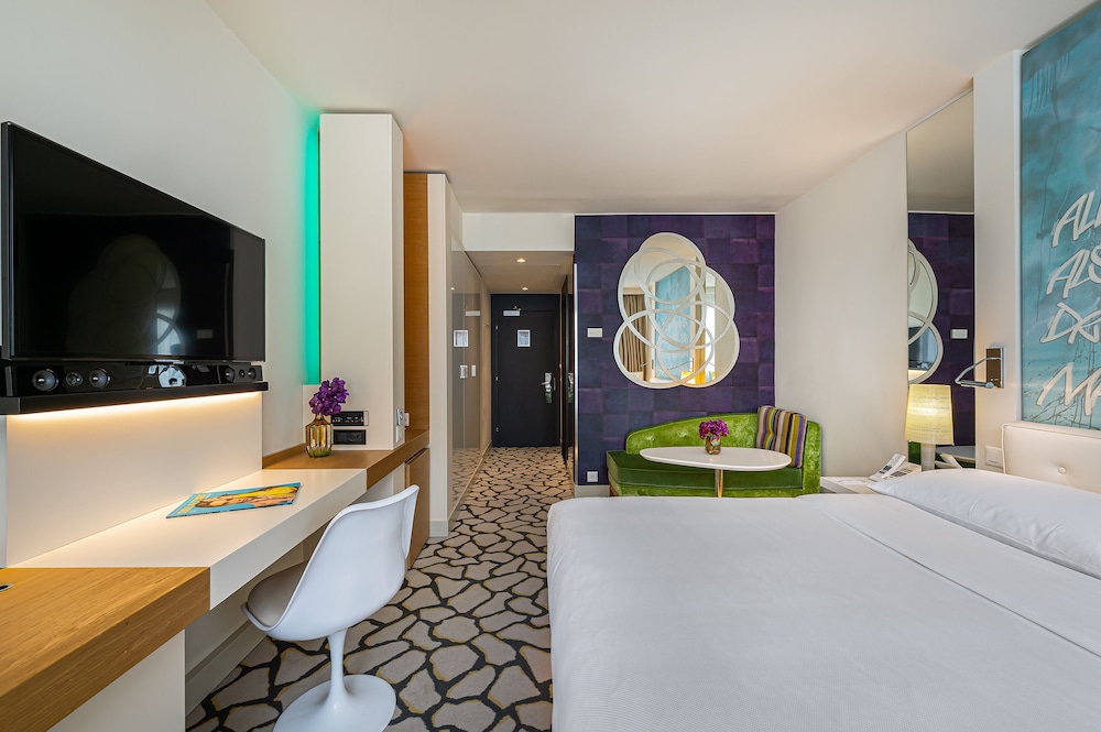 Standard Double or Twin Room - Photo 1