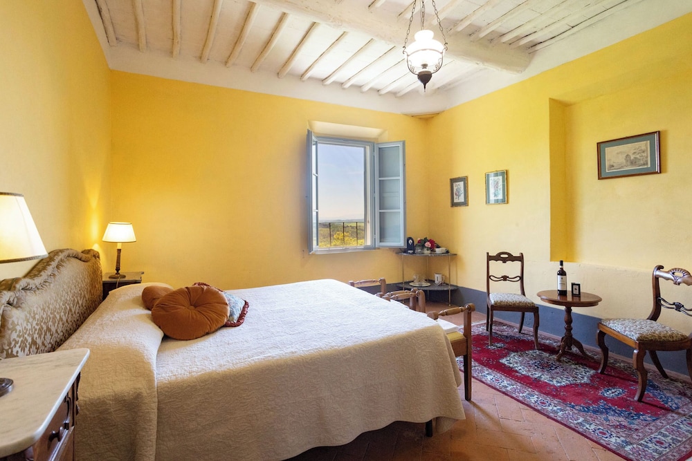 Room, 2 Bedrooms, Connecting Rooms, Hill View