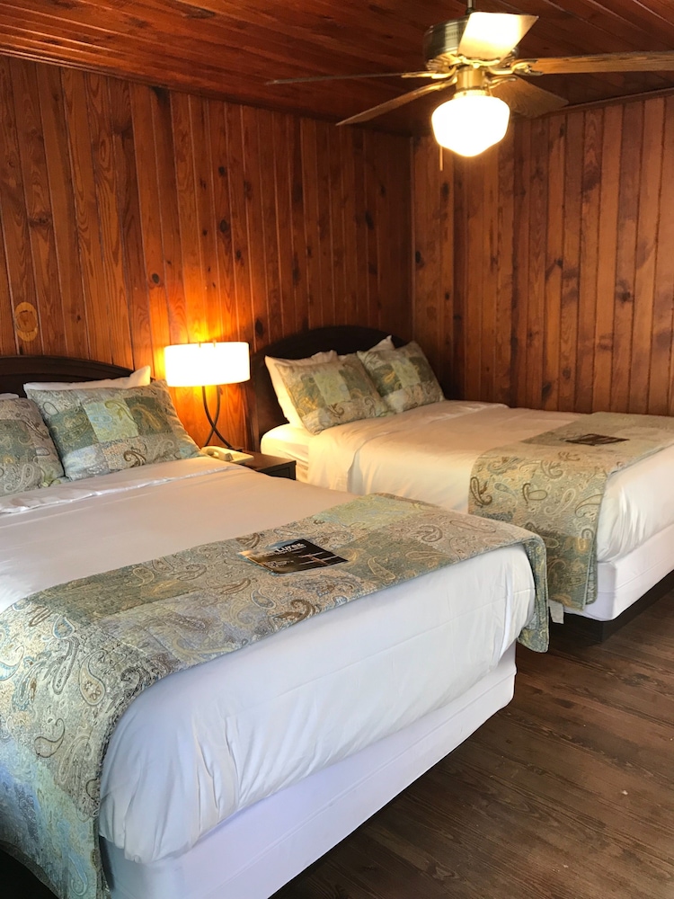 Standard Double Room, 2 Double Beds, Connecting Rooms (The Savannah Room)
