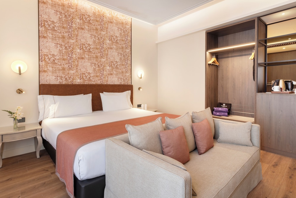Premium Room - Photo 1