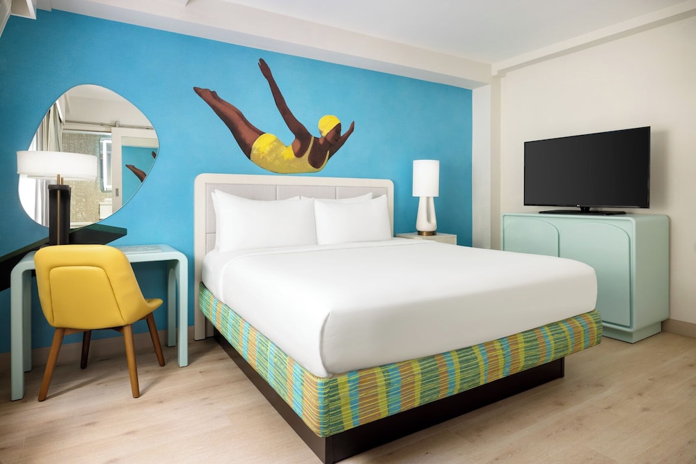 Single Room, 1 King Bed