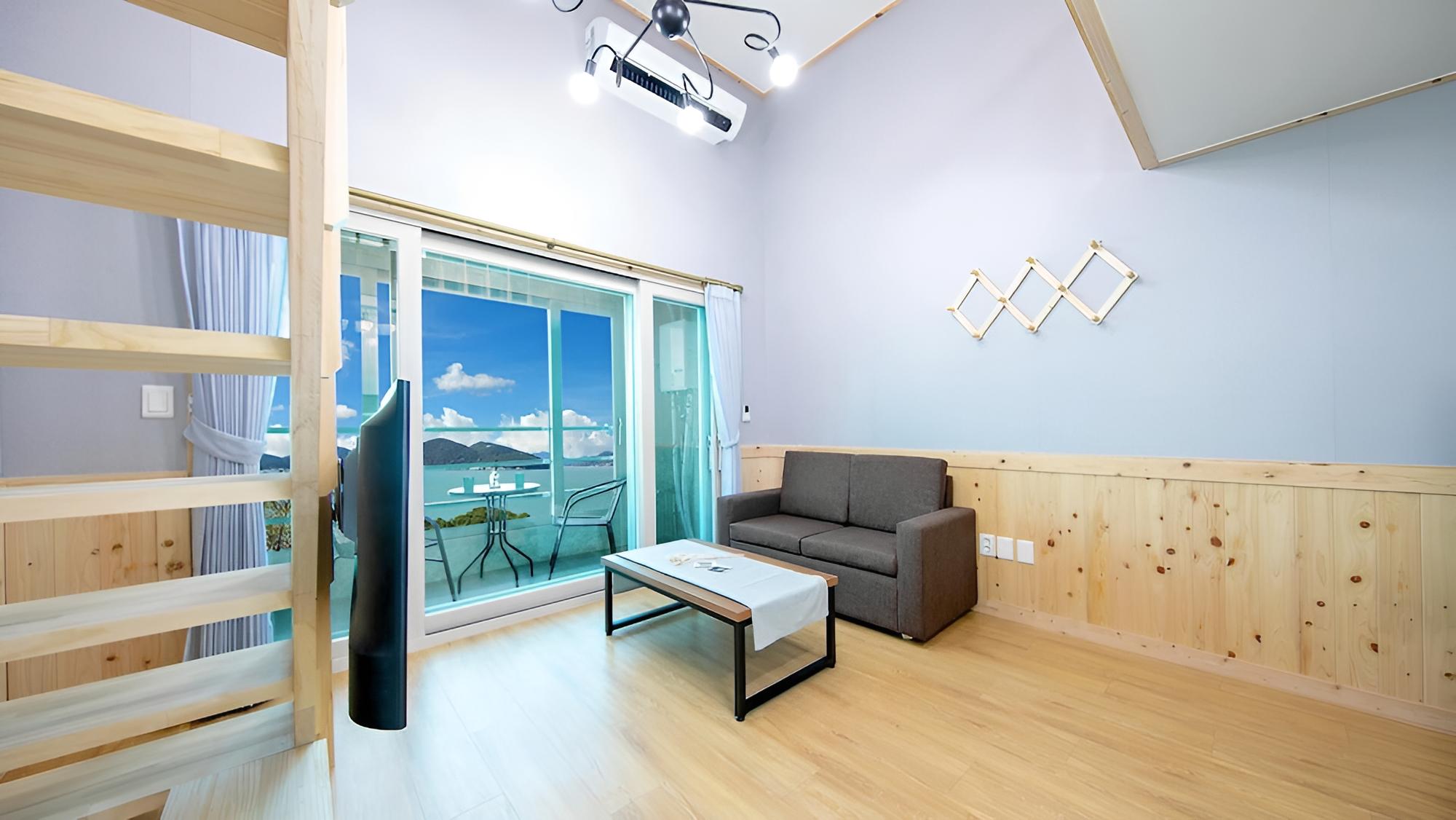 Basic Room, 1 Bedroom (202 ( F2 )) - Photo 3