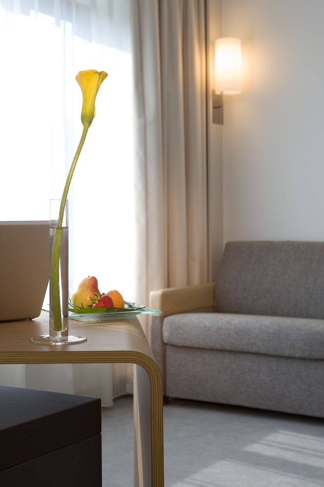 Executive Room, Acropolis View, 1 Double Bed and 1 Double Sofa Bed