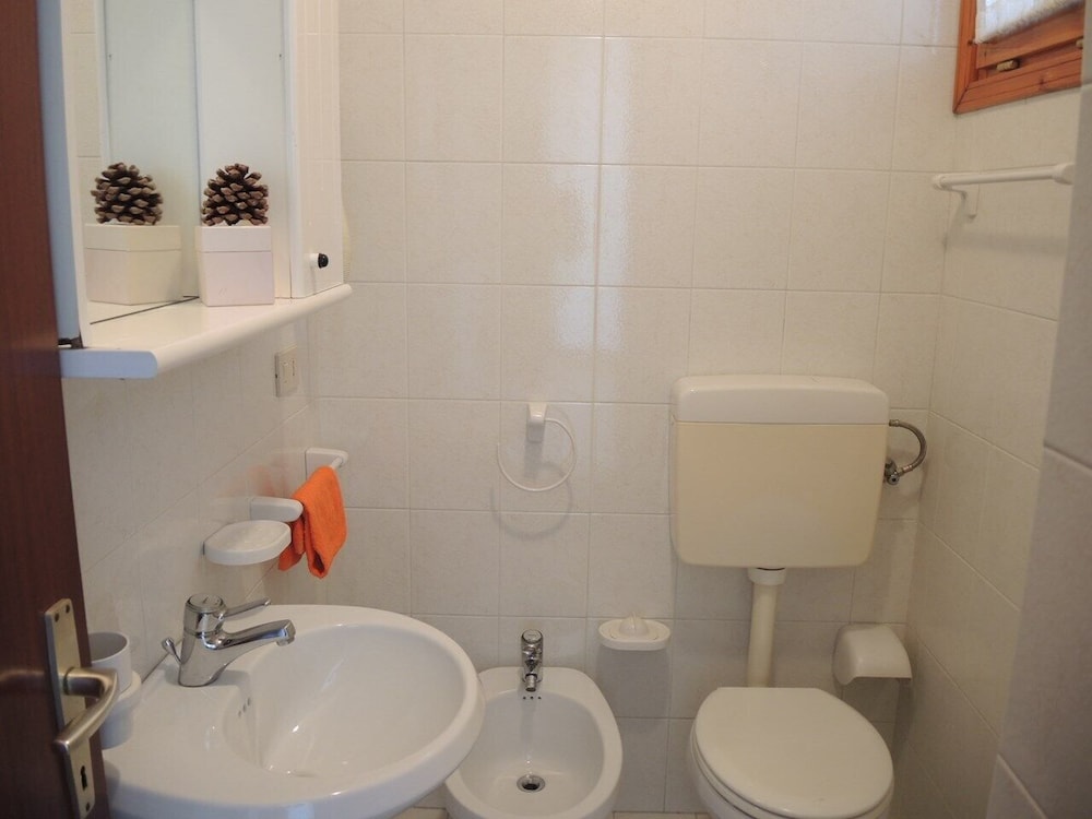 Apartment, 3 Bedrooms, Patio, Garden View photo 2