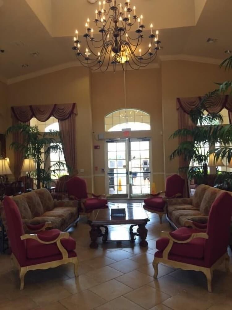 Apartment, Multiple Beds (Three-Bedroom Townhouse)