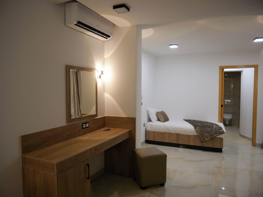 Triple Room, City View