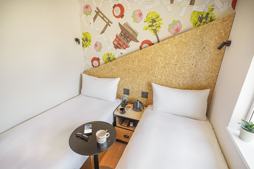 Studio, 2 Twin Beds (Side by Side) - Photo 8