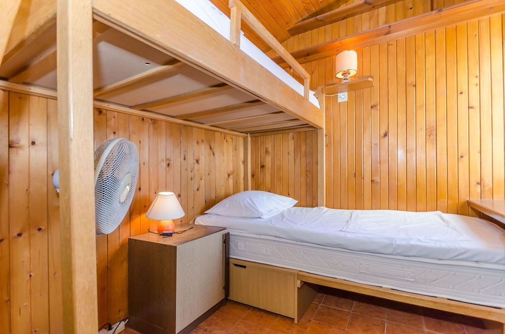 Apartment (A7)