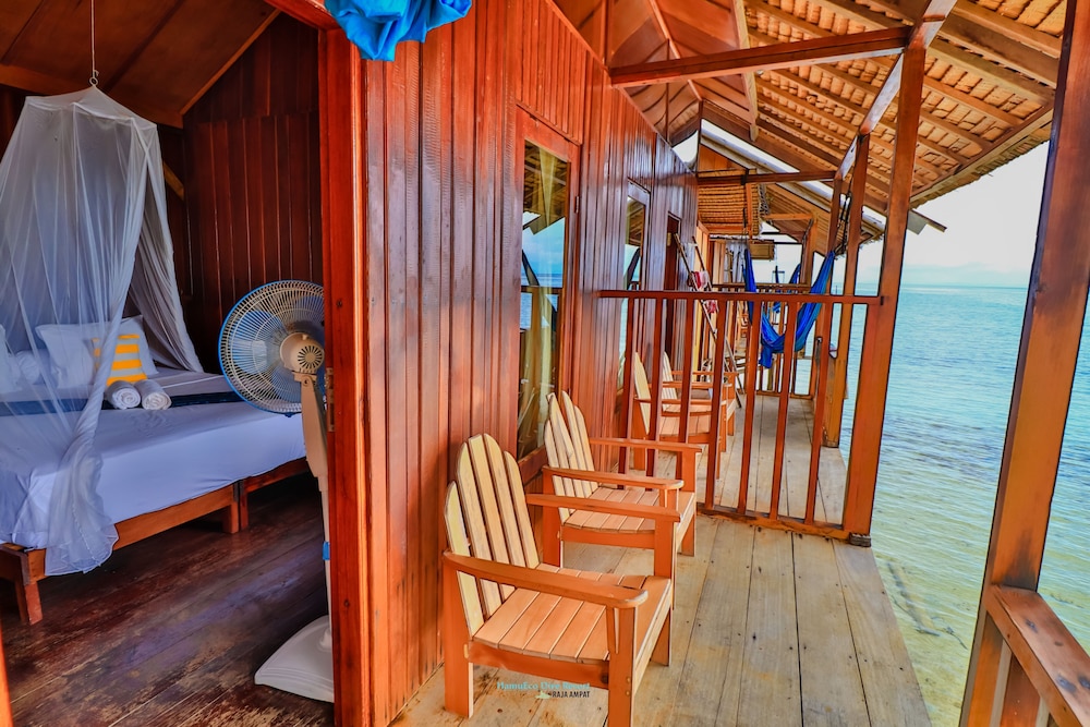 Panoramic Single Room, 1 Double Bed, Ocean View photo 2