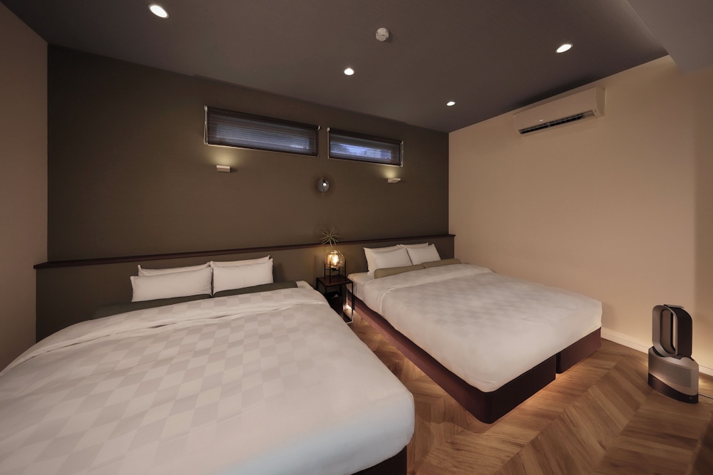 Room F -Luxury Crystal Suite Spa-