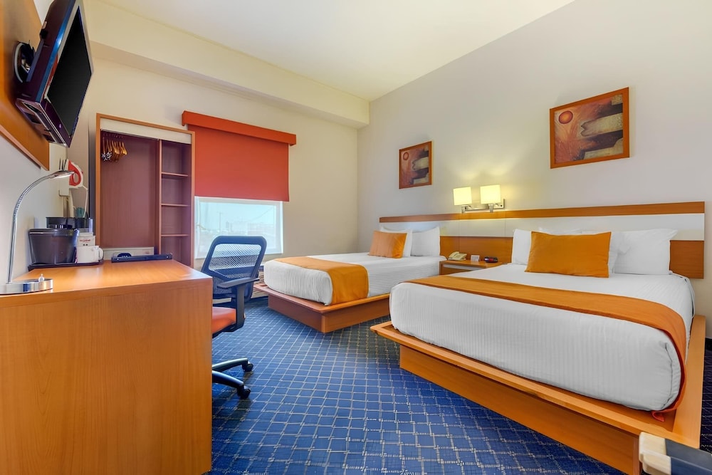 Standard Double Room, 2 Double Beds photo 3