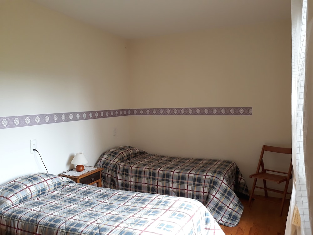 Twin Room, Shared Bathroom, Mountain View photo 2