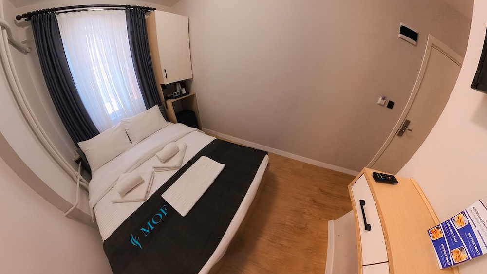 Economy Room - Photo 16