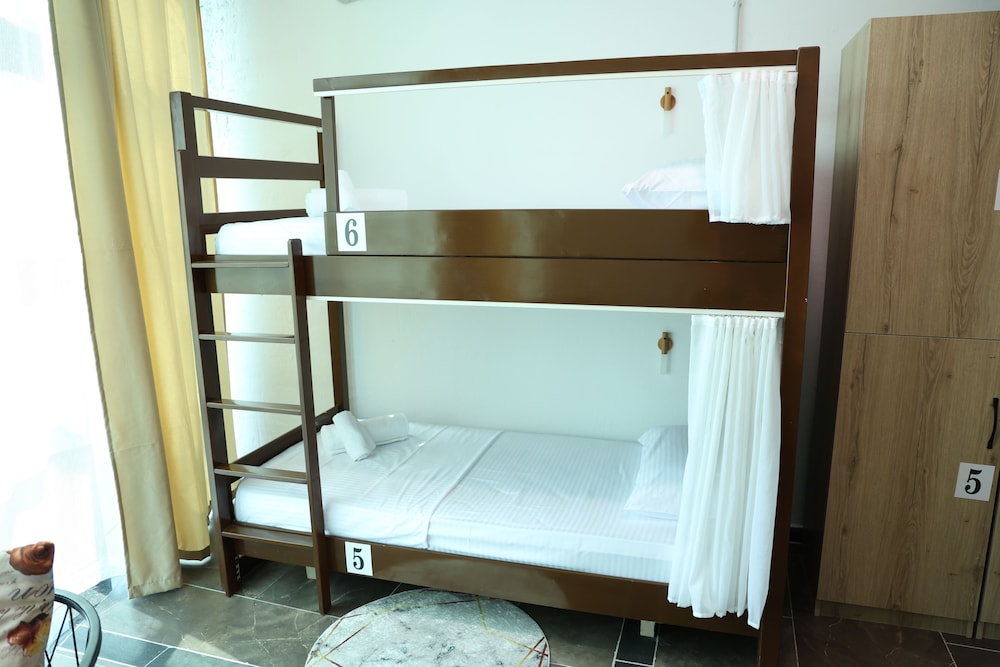 Classic Shared Dormitory, Mixed Dorm