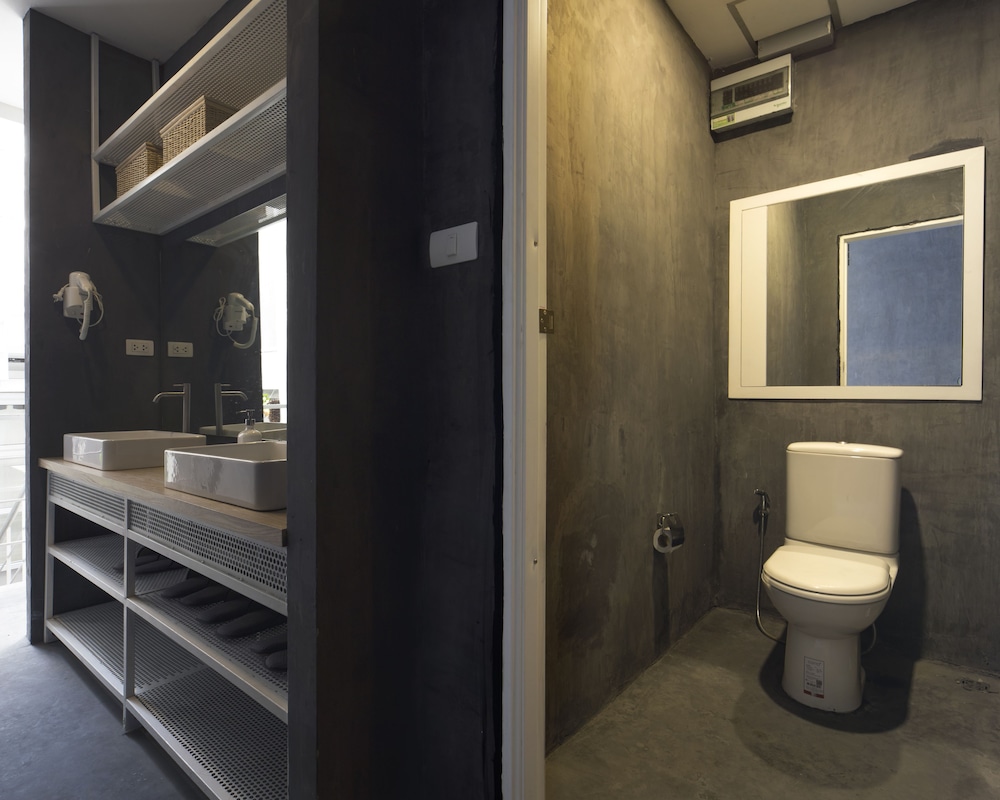 Deluxe Shared Dormitory, Mixed Dorm photo 3