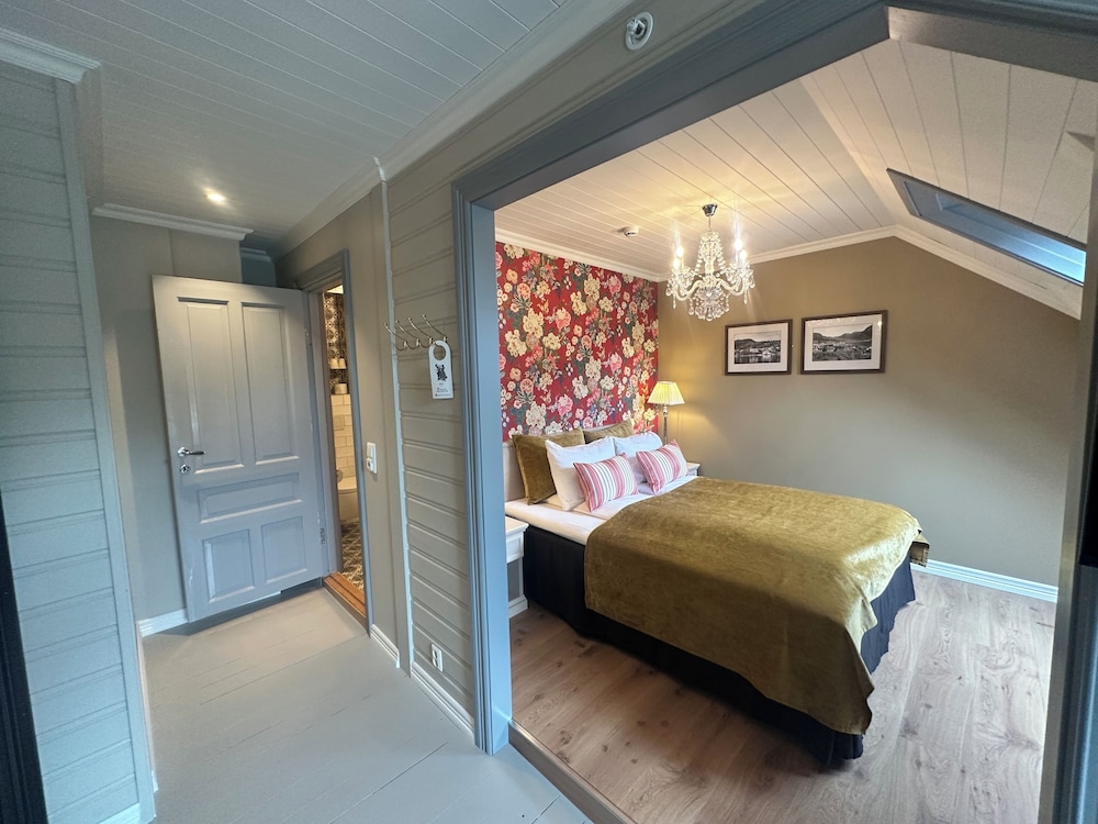 Exclusive Room - Photo 1