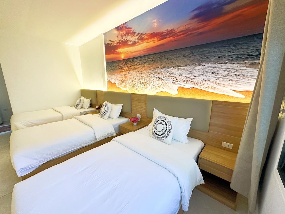 Comfort Triple Room, Courtyard View