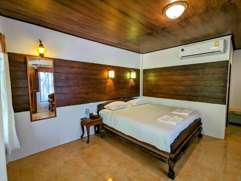 Standard Bungalow - Photo 1
