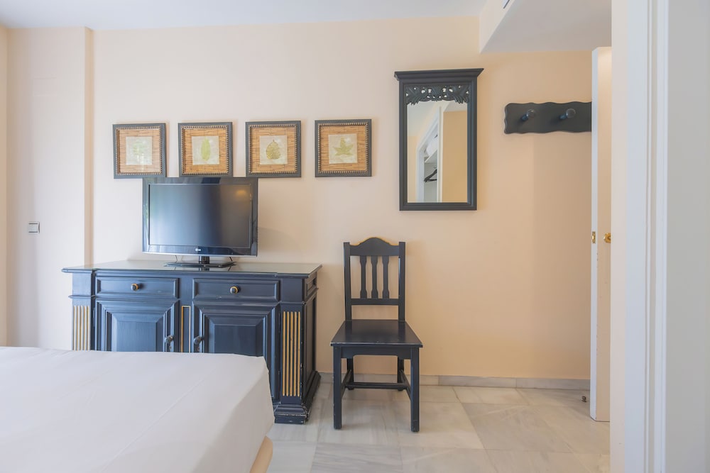 Duplex, 2 Bedrooms, Balcony photo 3