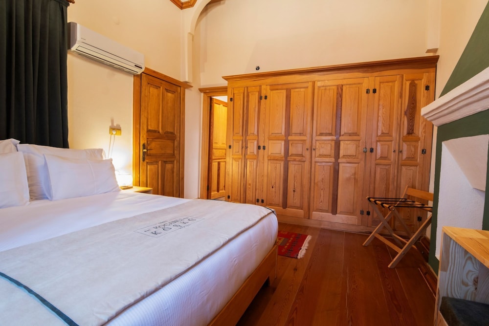 Standard Room - Photo 5
