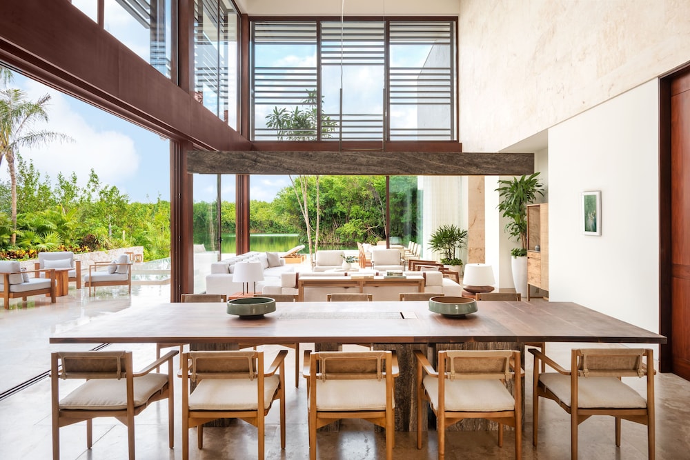 Studio Suite (Laguna)