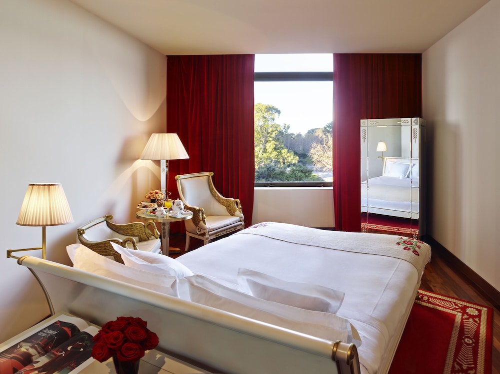 Room, Park View