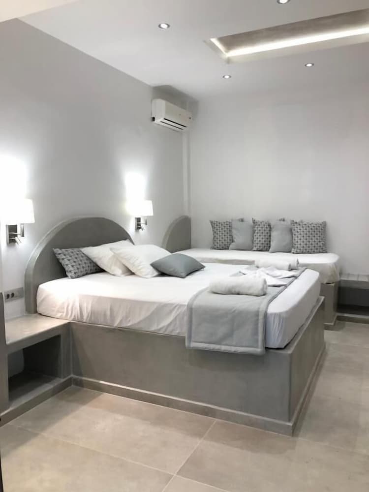 Basic Double Room