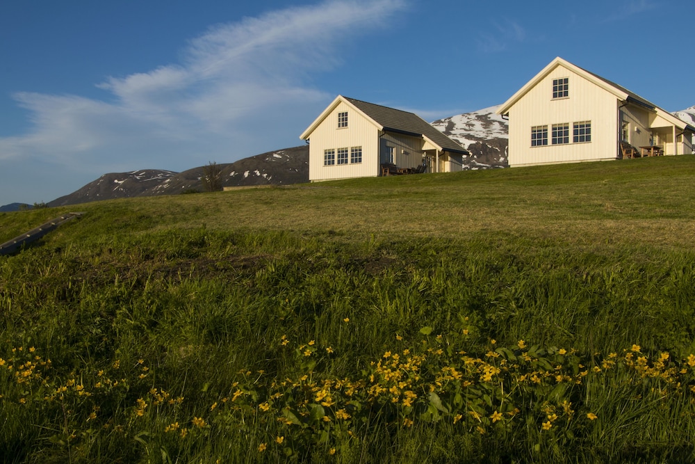 Panoramic House, 2 Bedrooms, Ocean View, Oceanfront photo 2